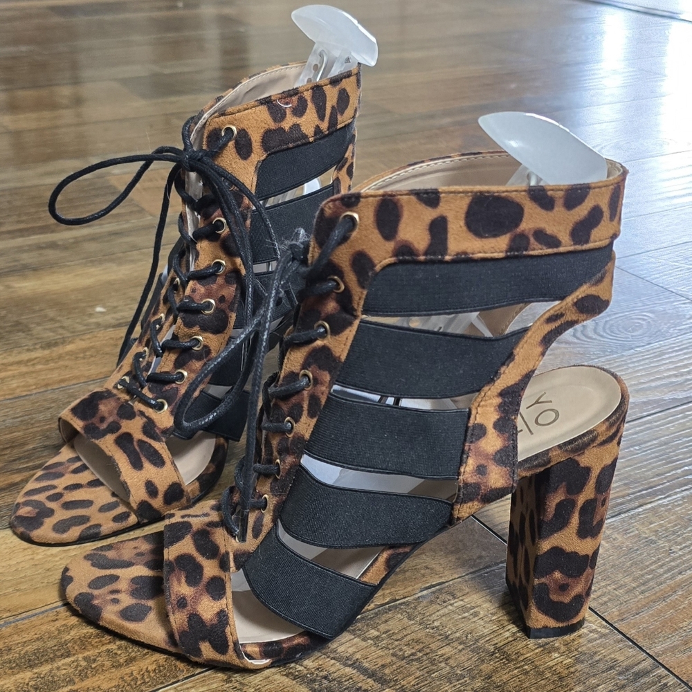 YOKI Women's Comfort Pumps, Leopard Print - Size 9